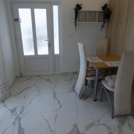 Leporiz Apartment Porec
